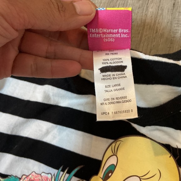 Vintage Retro Warner Bros Tweety Bird T-Shirt Striped Wild Thing Graphic Tee L - Picture 4 of 7